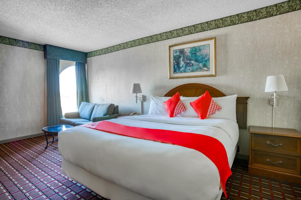 Oyo Hotel Tulsa I-44 Midtown Exteriér fotografie